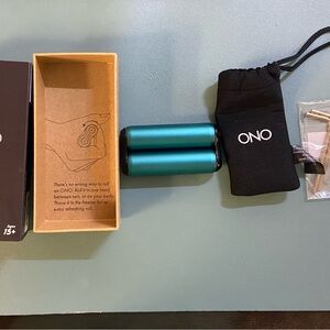 ONO Roller Stress Relief Tool in Teal